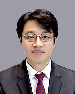 Jin Woong Kim